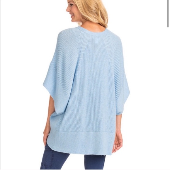 Vineyard Vines poncho size M/L - Picture 2 of 7